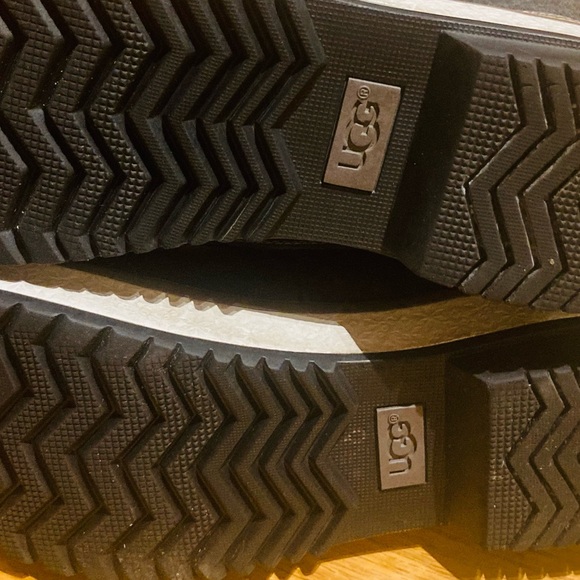 Ugg Baroness SNOW BOOTS - Picture 6 of 15